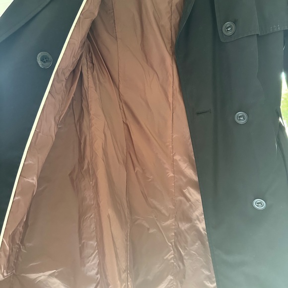 Mackage ladies trench coat with leather detailing - Picture 3 of 5